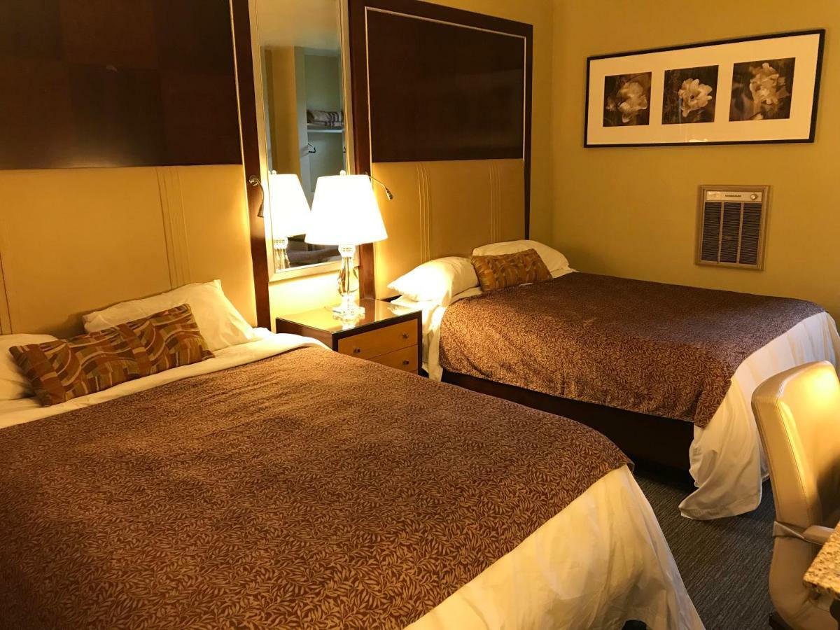 סנט תומאס Cardinal Court Motel מראה חיצוני תמונה